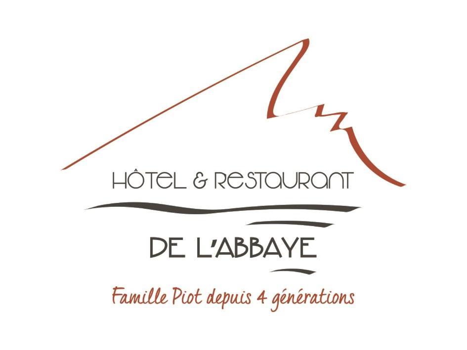 Hotel Restaurant Spa De L'Abbaye グランド＝リヴィエール エクステリア 写真